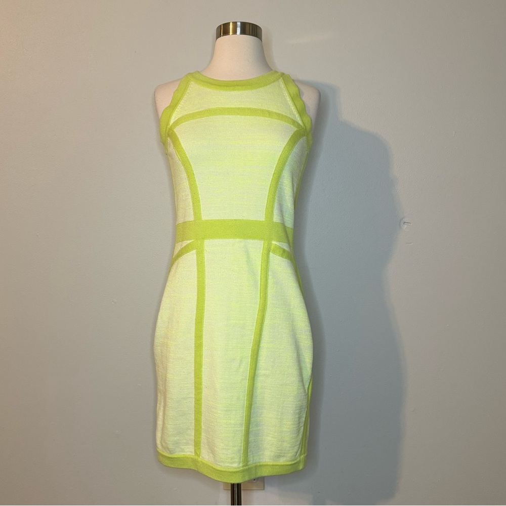 Milly Dress Size Medium yellow body con sweater